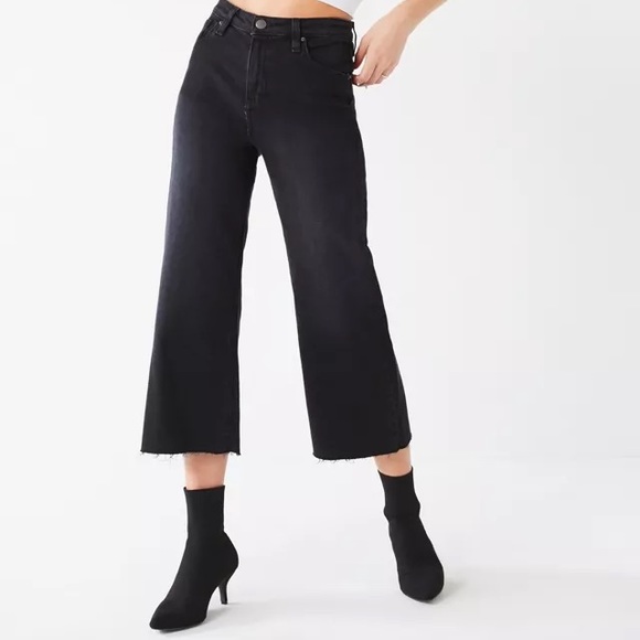 BDG Flood cropped denim culottes jeans 24 - Picture 5 of 17